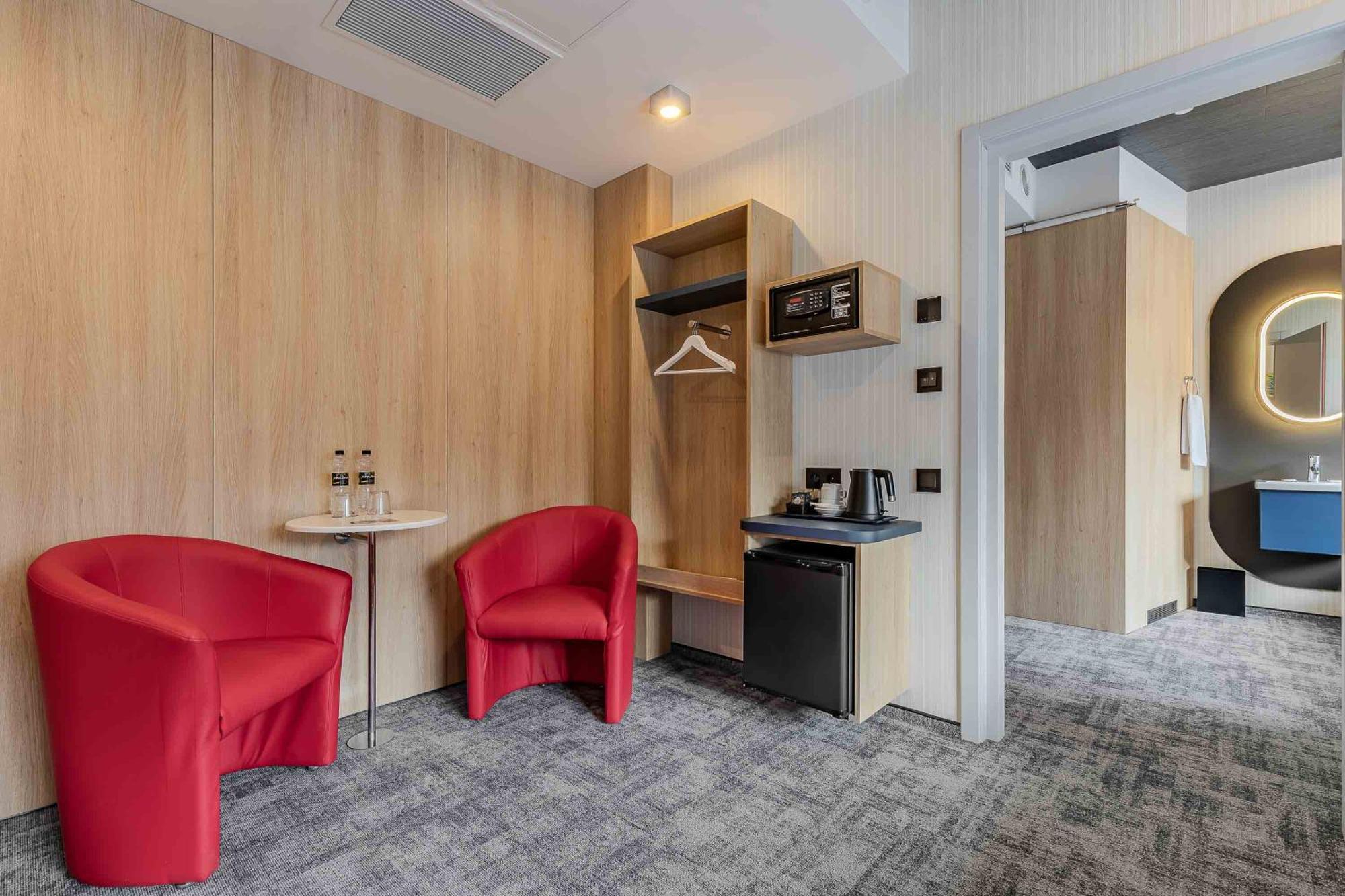 Hotel Iq 3*